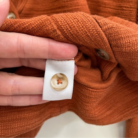 Saylor v-neck cardigan sweater burnt orange fringe accents size medium - Picture 7 of 10